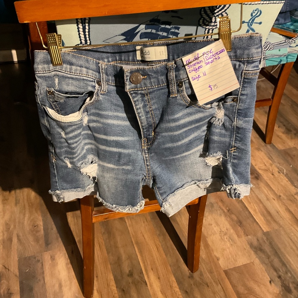 Mudd women’s shorts